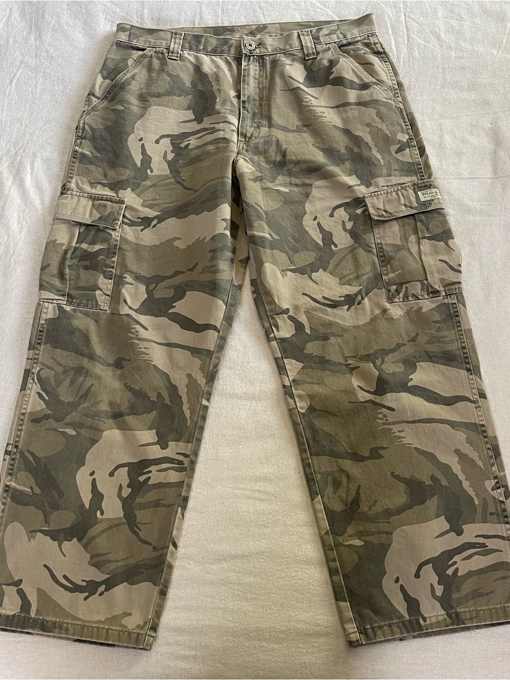 Wrangler Camouflage Cargo Pants size:38 100% cotton